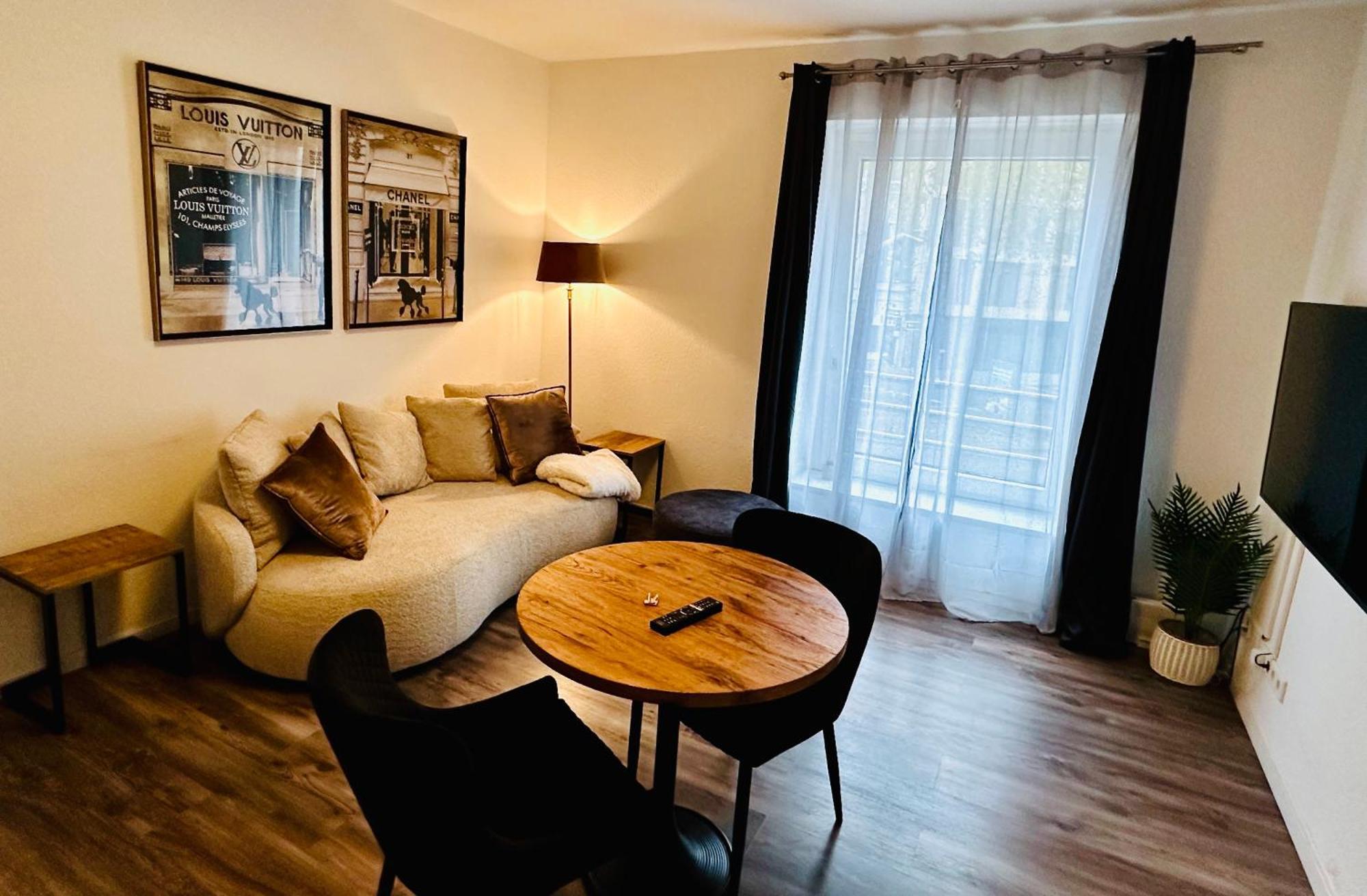 Apartment Duesseldorf City Εξωτερικό φωτογραφία